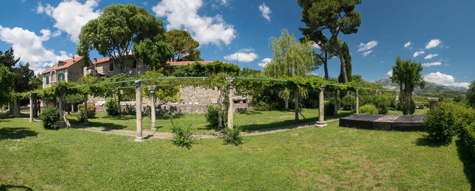 SALONA6 PANORAMA